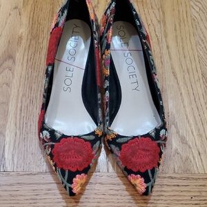 Sole Society Size 7 Shoes.